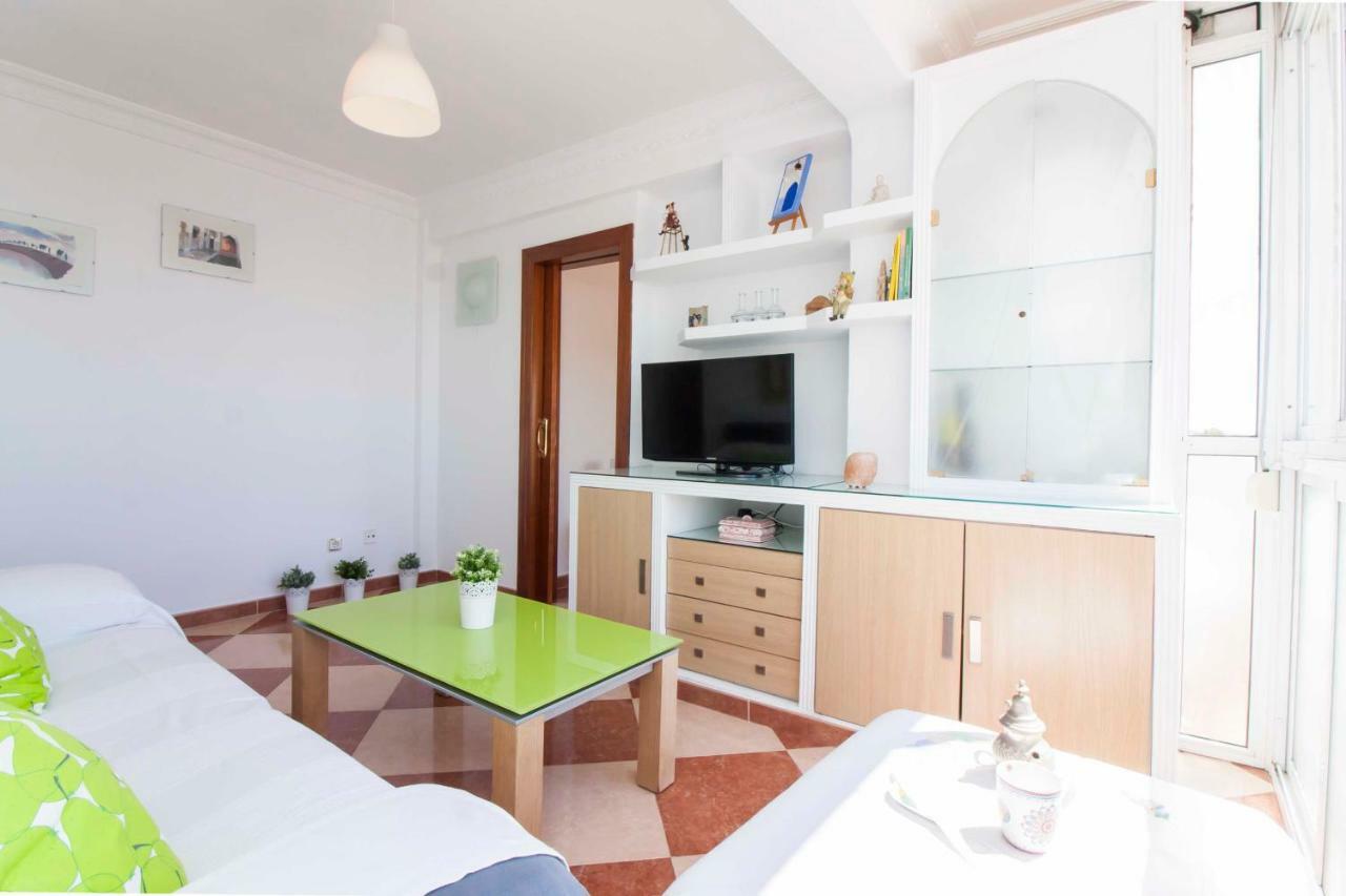 Malaga Center Flat Hospitality Apartment ภายนอก รูปภาพ