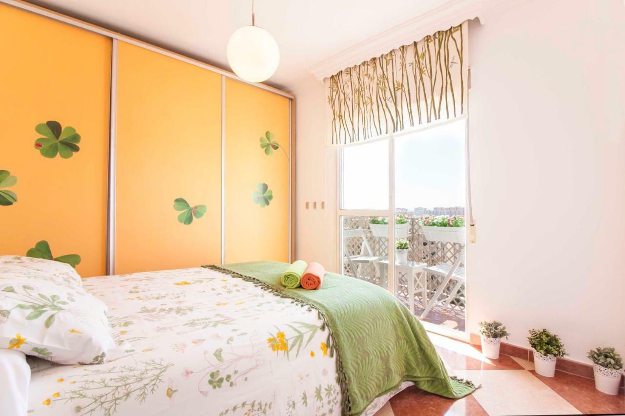 Malaga Center Flat Hospitality Apartment ภายนอก รูปภาพ